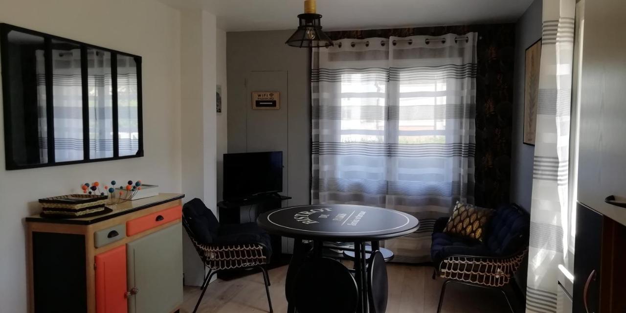 A 2 Pas D'Etretat, Appartement Classe 1 * 페캉 외부 사진